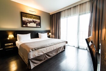 bartolomeo best river resort