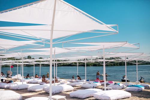 bartolomeo best river resort