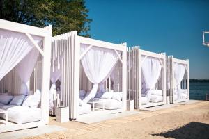 bartolomeo best river resort