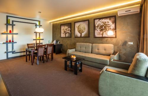 bartolomeo best river resort