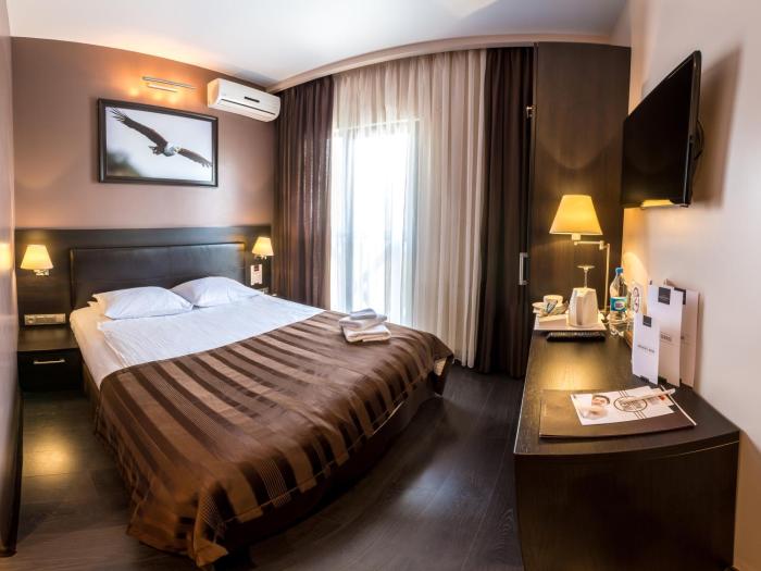 bartolomeo best river resort