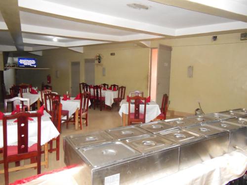 psalms motel entebbe