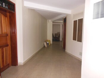 psalms motel entebbe