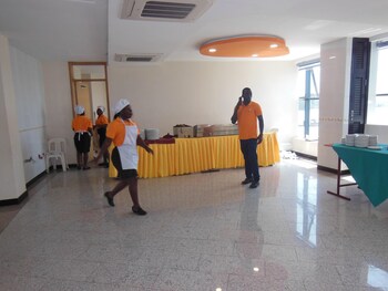psalms motel entebbe