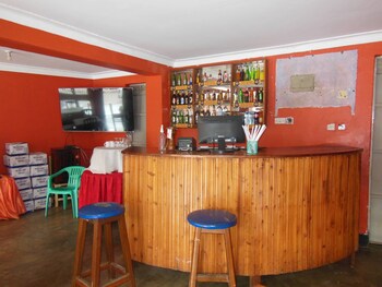 psalms motel entebbe