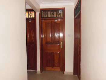 psalms motel entebbe