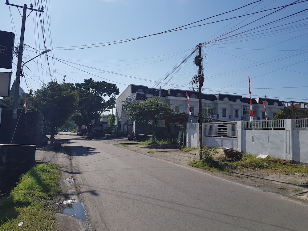 oyo 93162 cempaka syariah