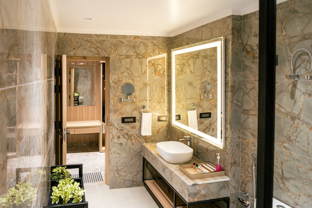 alpine hotel and villas