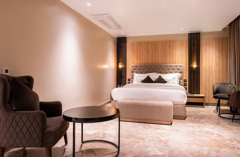 alpine hotel and villas