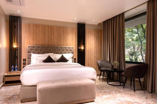 alpine hotel and villas