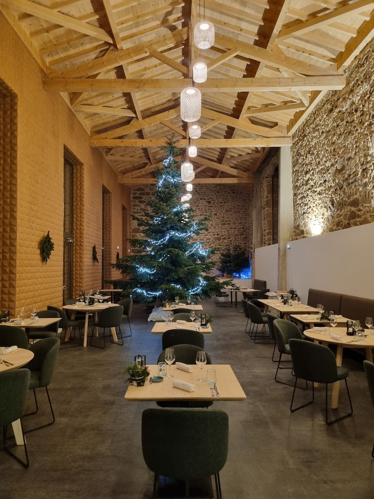 chateau de villars