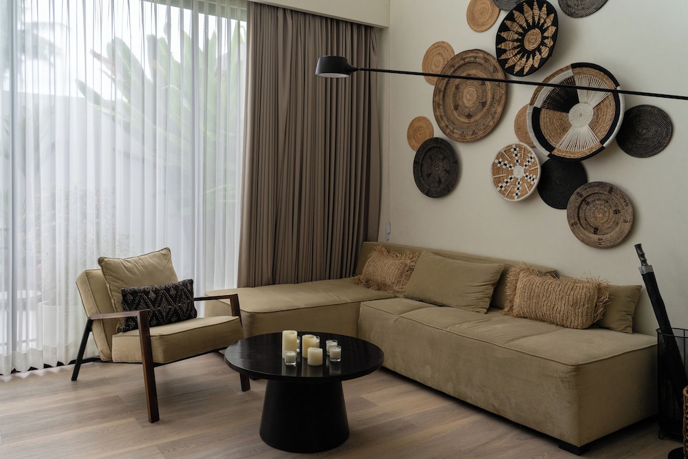 oasis 9 by hombali