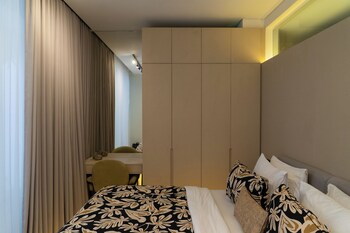 oasis 9 by hombali