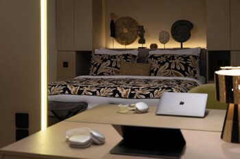 oasis 9 by hombali