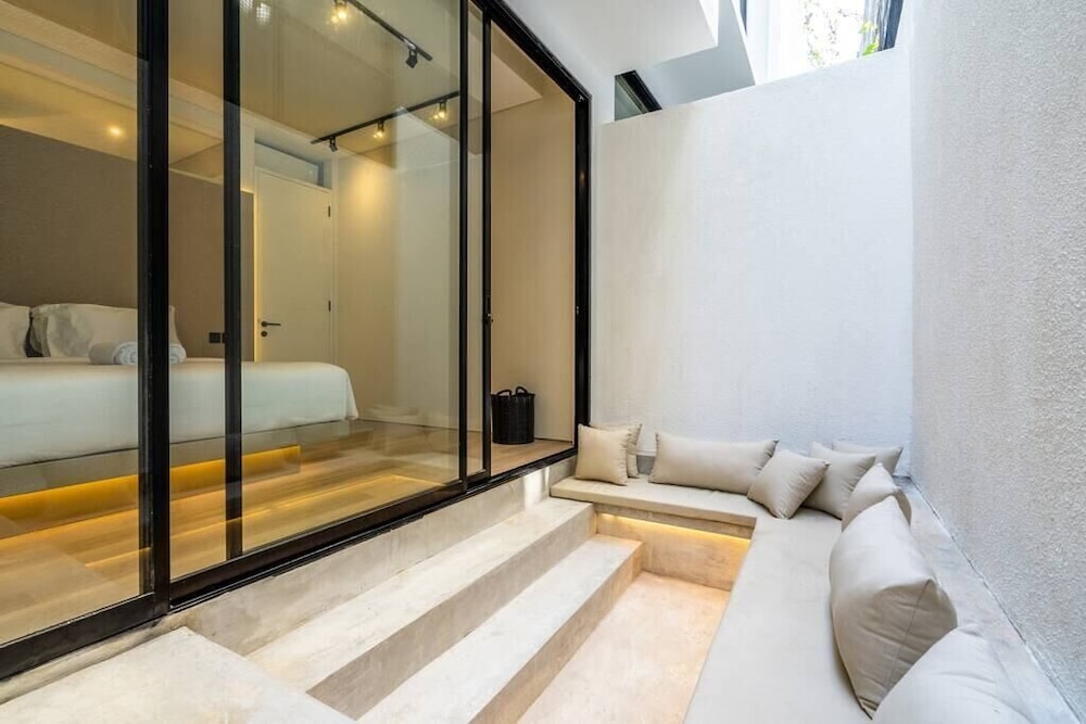 oasis 9 by hombali