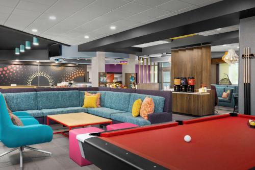 tru by hilton jacksonville west i 295