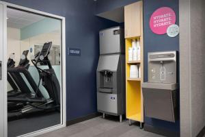 tru by hilton jacksonville west i 295