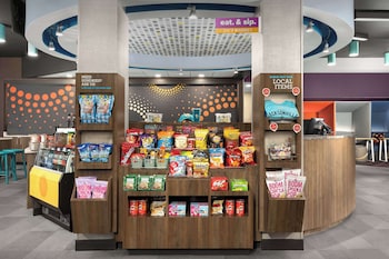 tru by hilton jacksonville west i 295