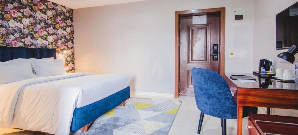 bon hotel garden city port harcourt