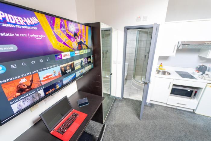 remarkable 1 bed studio in birmingham
