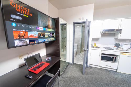 remarkable 1 bed studio in birmingham