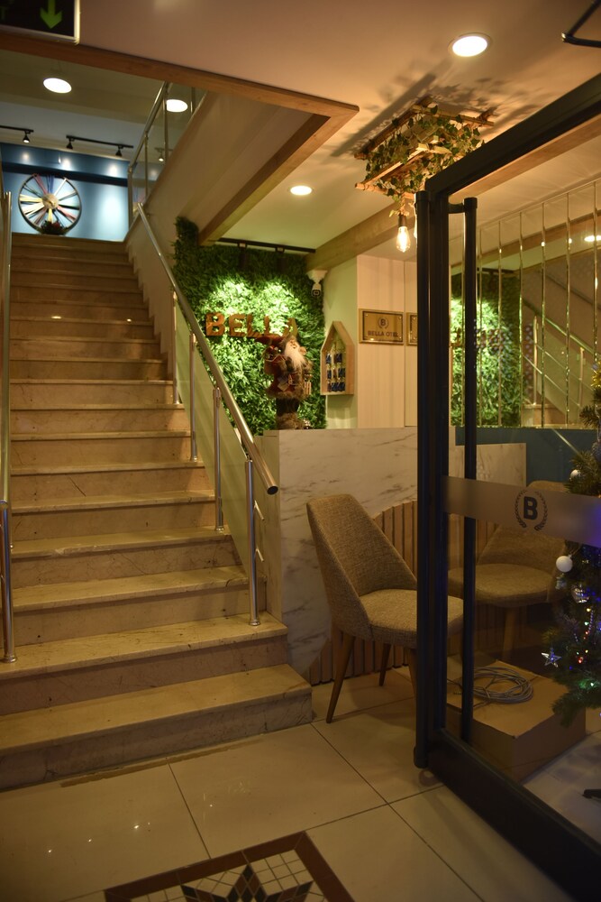 bella otel mudanya