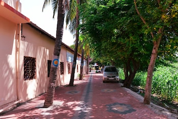 iskcon chandrabhaga guest house