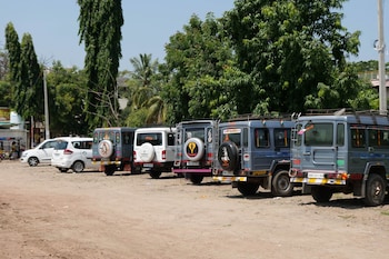 iskcon chandrabhaga guest house