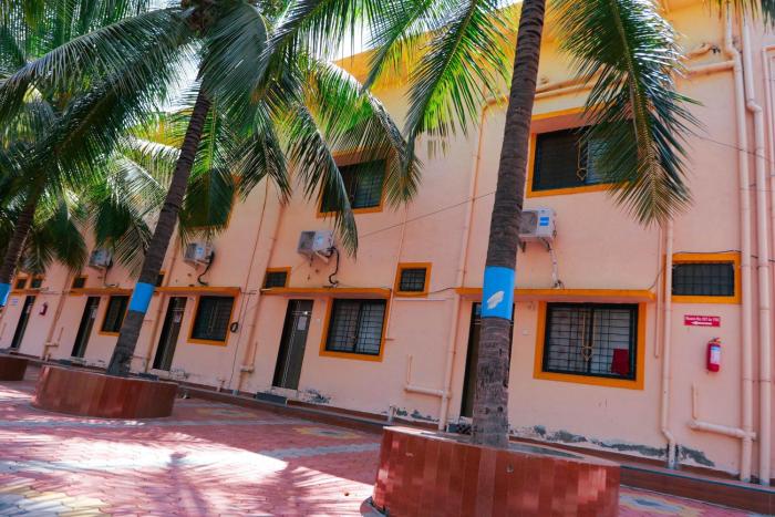 iskcon chandrabhaga guest house