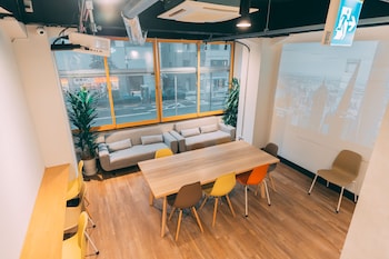 tokyo guesthouse hive