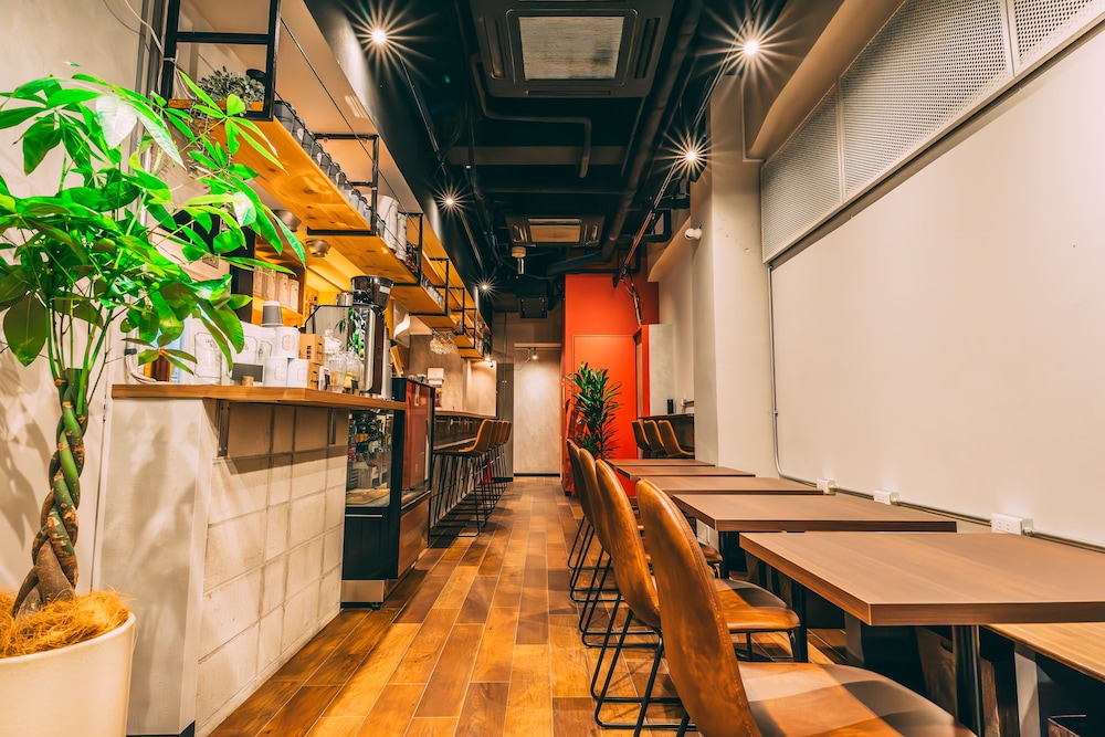 tokyo guesthouse hive