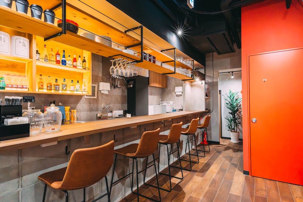 tokyo guesthouse hive