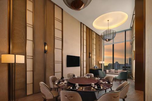sheraton kuching hotel
