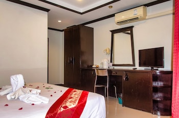 diva patong hotel