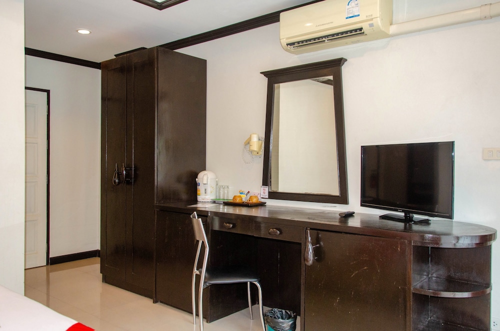 diva patong hotel