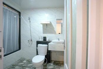 azana essence villa tabitha lombok