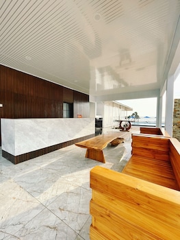 azana essence villa tabitha lombok