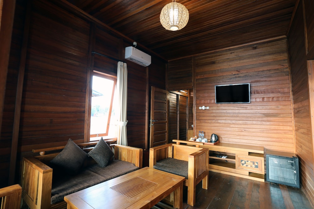 azana essence villa tabitha lombok