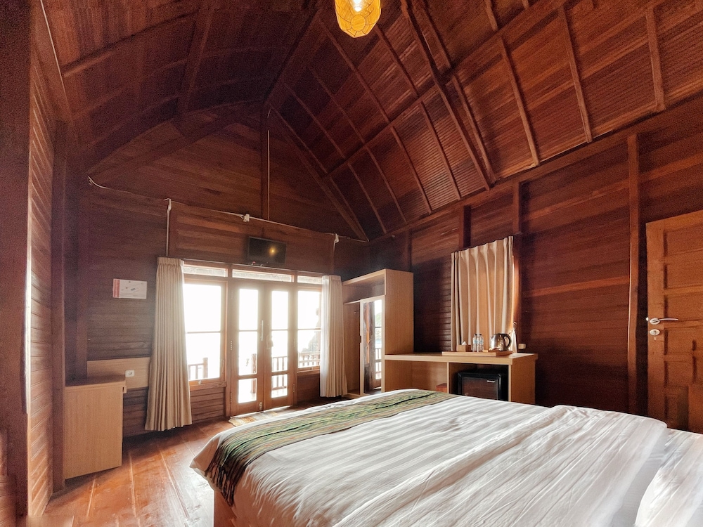 azana essence villa tabitha lombok