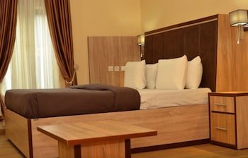 Casoni International Hotels And Suites,Port-Harcourt>>Port Harcourt,3 star