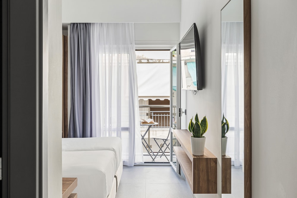 the q hotel