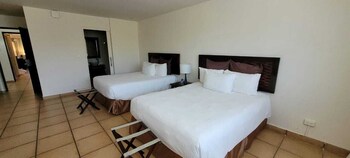 family room in coronado luxury club and suites