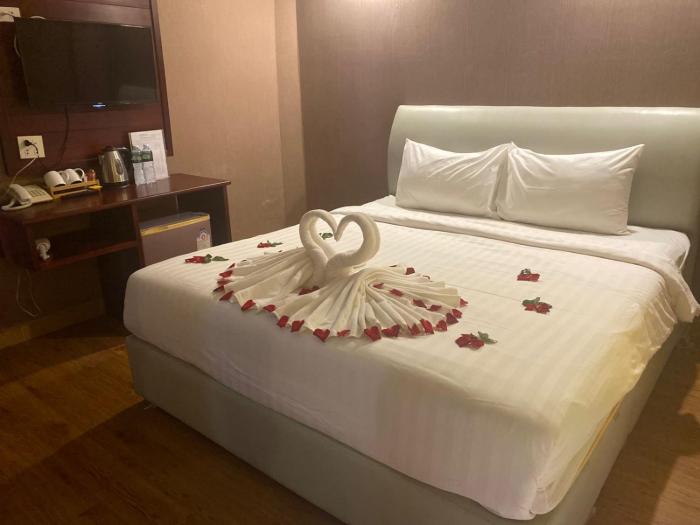 sinakhone vientiane hotel