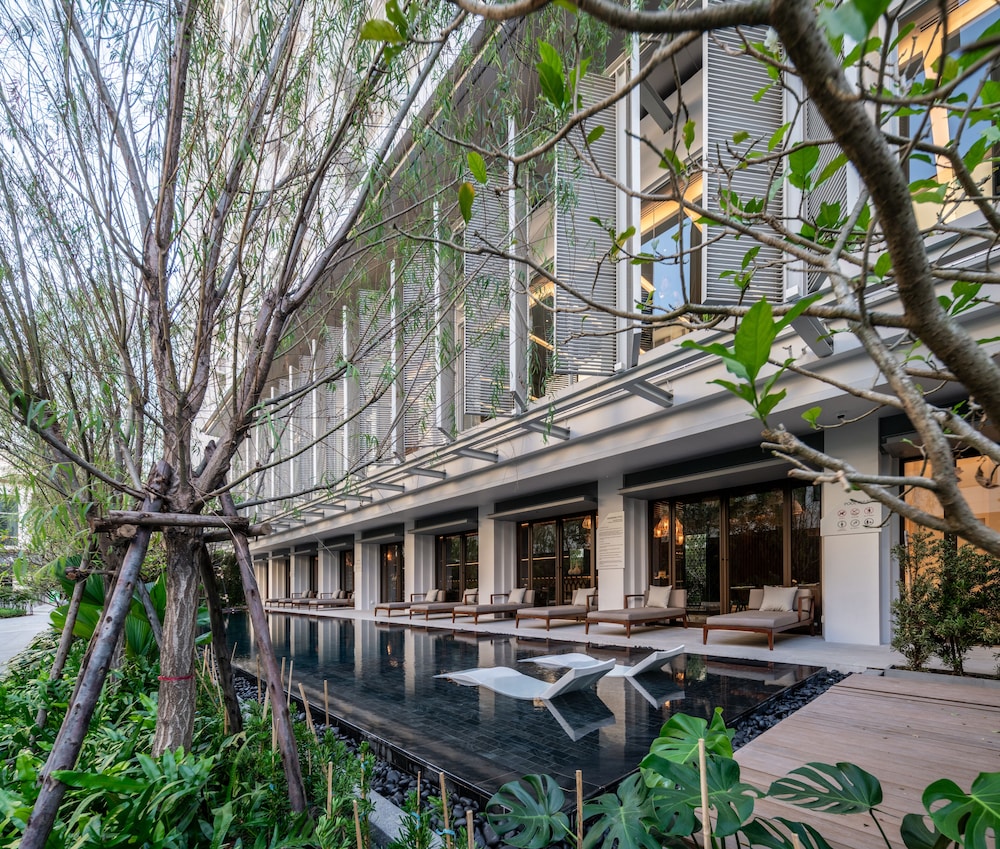 maison hotel bangkok