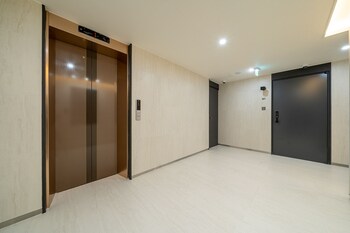 hound hotel gimhae samgye