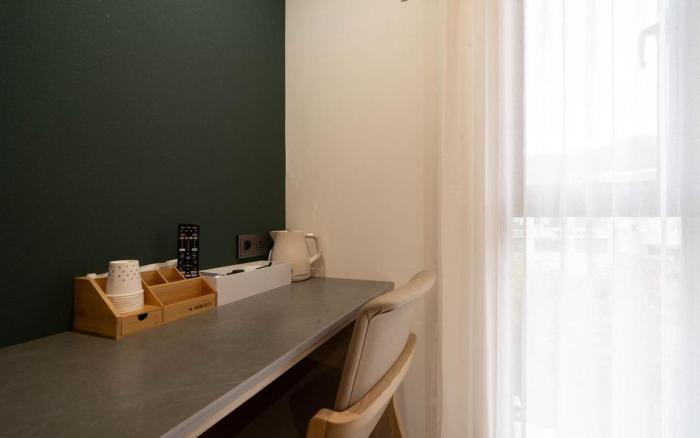 hound hotel gimhae samgye