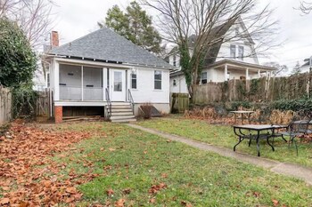 blackjacks bungalow