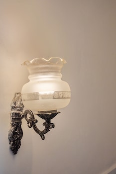 pitaloka hotel sanur by dewizzmanagement