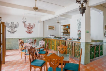 pitaloka hotel sanur by dewizzmanagement