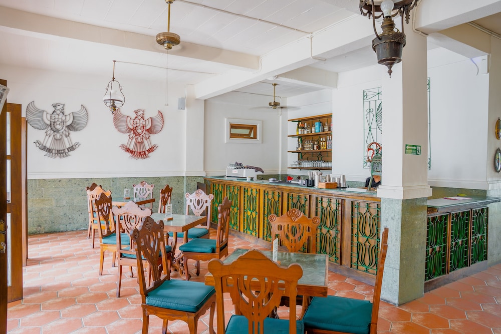 pitaloka hotel sanur by dewizzmanagement